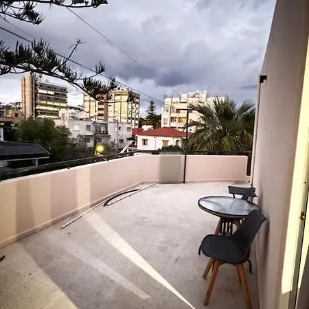 Apartament Smart Deluxe N9 Private Kitchenette Balcony 250m Marina Port 900m Limassol
